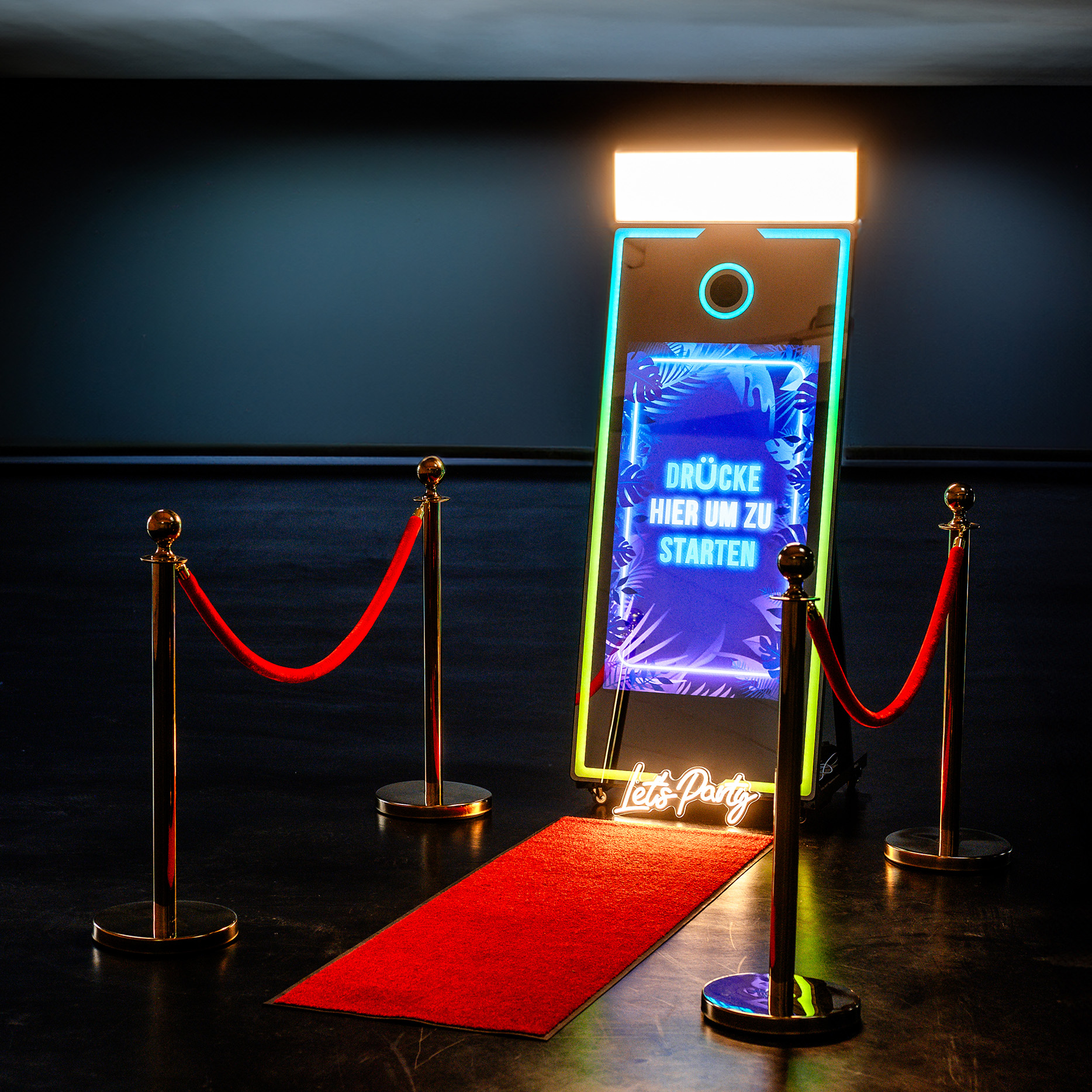 MAGIC MIRROR